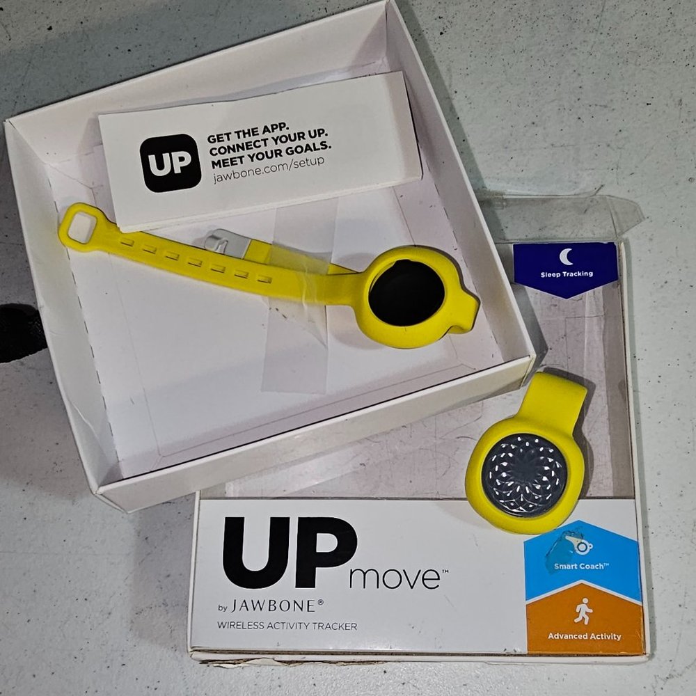UP Move by Jawbone Wireless Activity Tracker